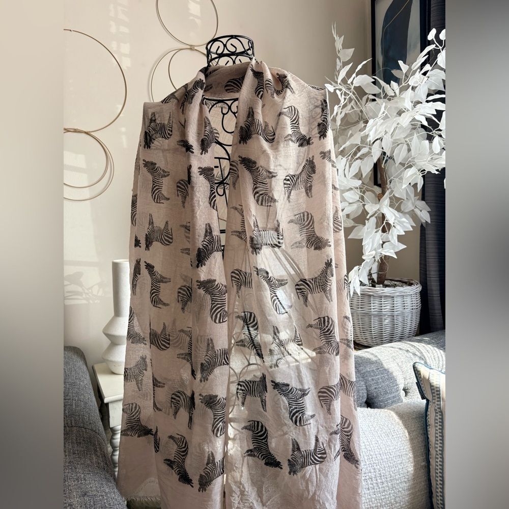 NWT Tickled Pink Black & Tan Zebra Print Wrap Scarf Size 27”x 76” - Picture 7 of 10